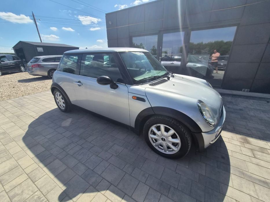 MINI Cooper 1.6 Benzyna Tempomat Alufelgi Klimatyzacja