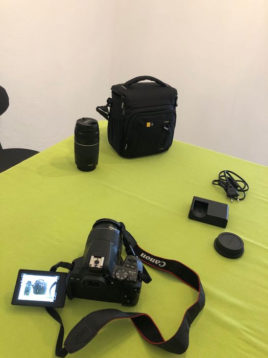 Máquina Fotográfica Canon EOS 250D + CANON EF 75-300MM + Acessórios