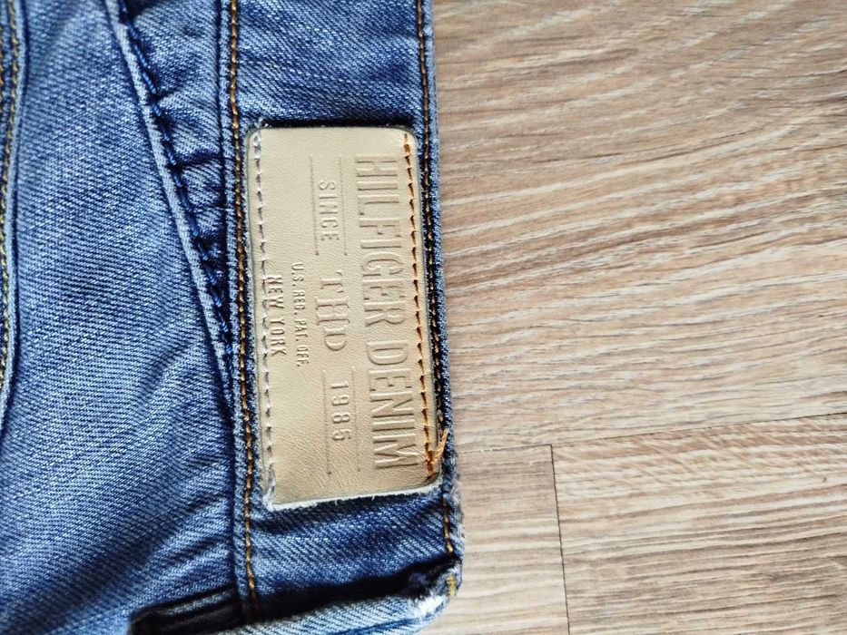 Jeansy damskie Tommy Hilfiger denim retro vinted