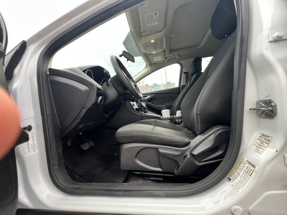 Продаж Ford Focus 2.0 бензин автомат 2016 рік