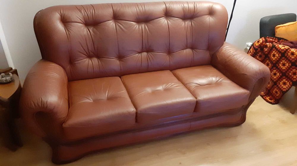 Sofá-cama em pele 3 lugares