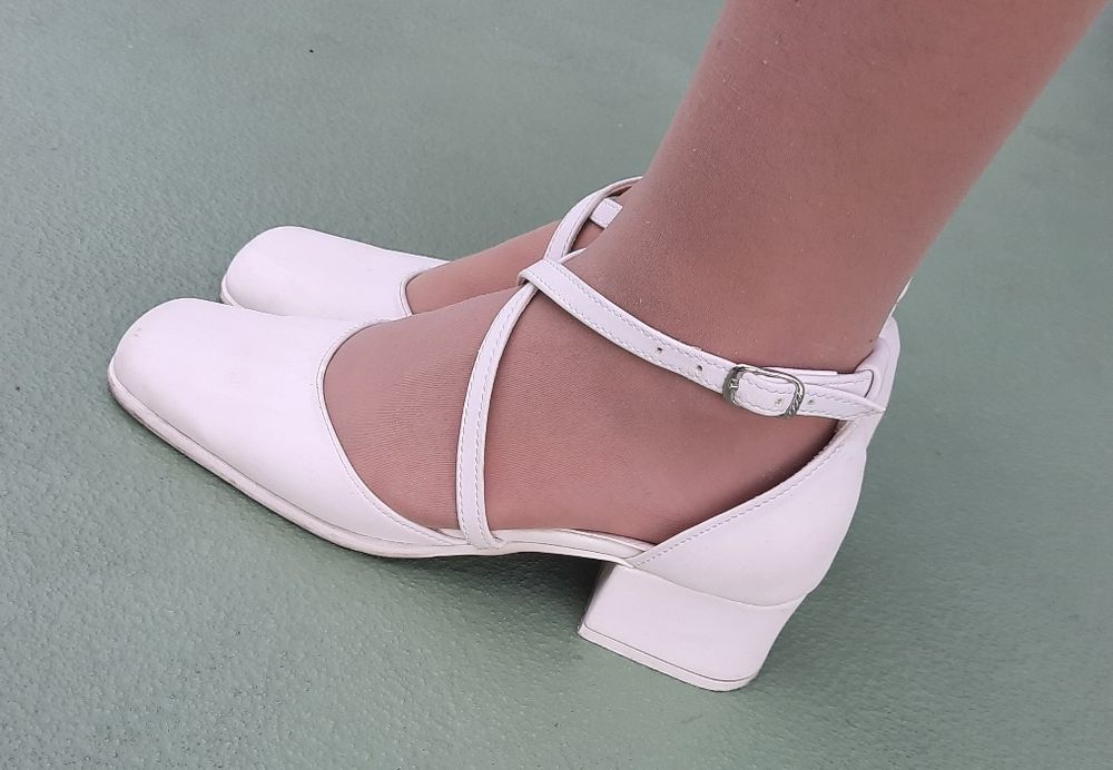 Czułenka, balerinki, buty ślubne, białe