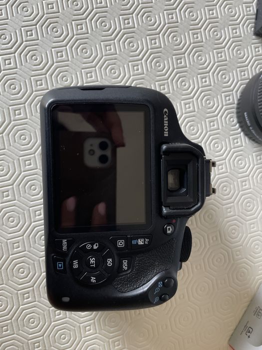 Canon eos 1200d