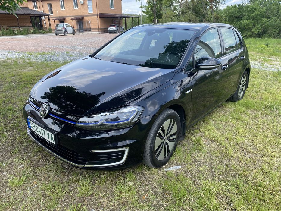 Продам VW E-Golf