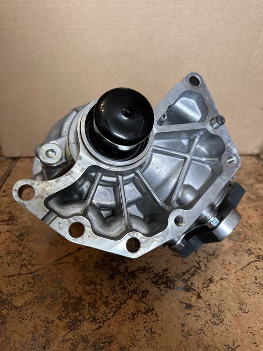 Роздавальна коробка. Роздатка 33100-4BA0C,33100-4BA0B, Nissan/Infiniti