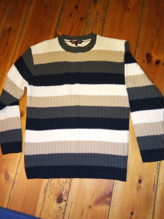 Sweter męski w pasy