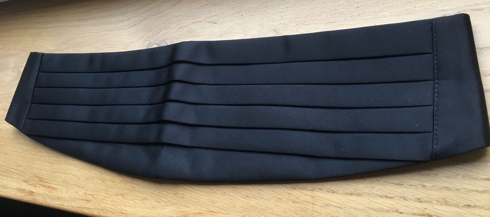 Pas smokingowy Giacomo Conti