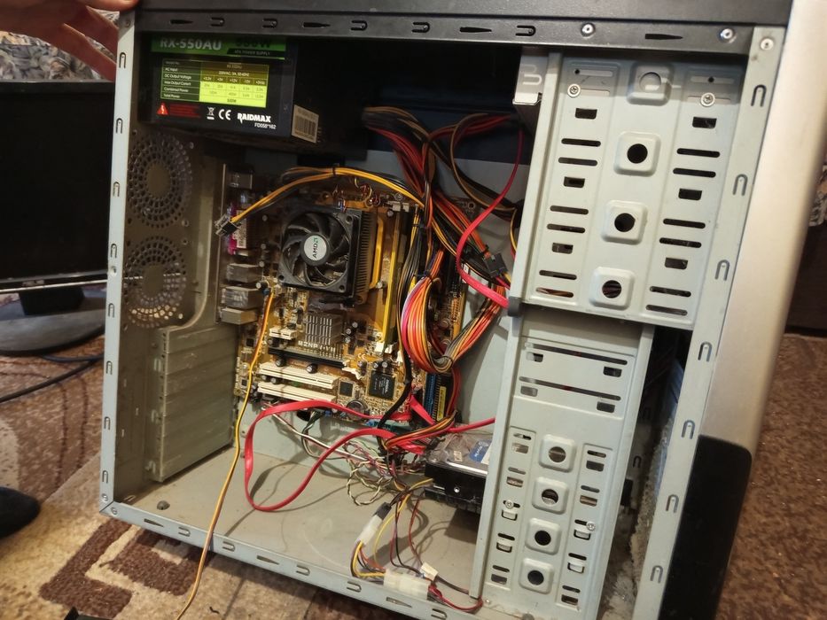 Компьютер компьютерный набор