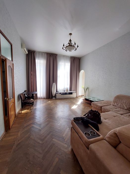 Сдаю 2 комнатную кв. ул.Пастера/Ольгиевская