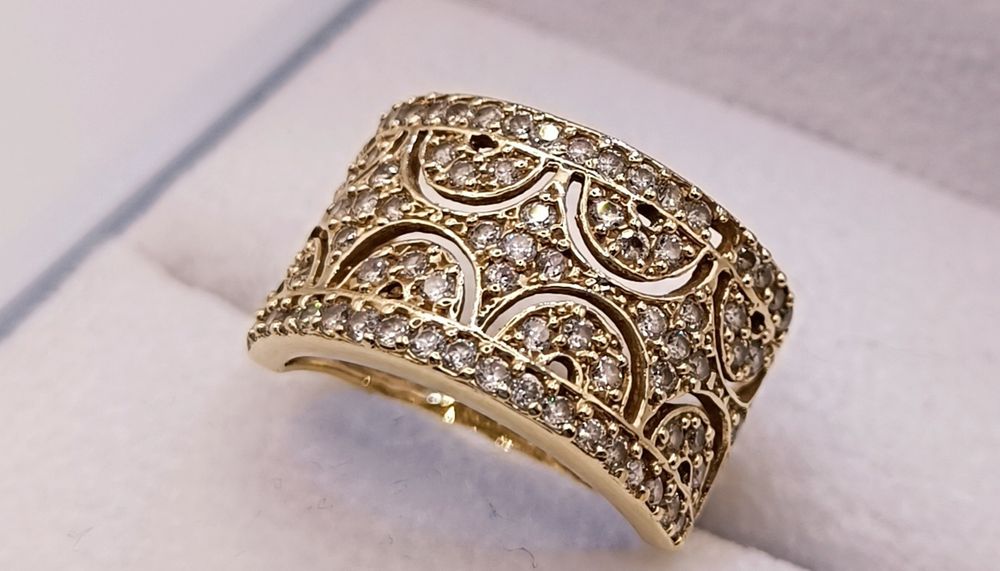 Złoty pierścionek - SPOKO Lombard Pabianice skup złota