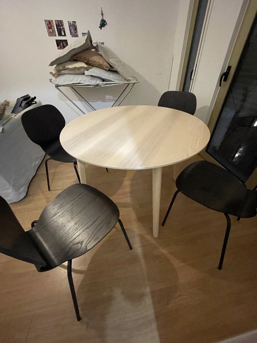 Mesa + Cadeiras Ikea