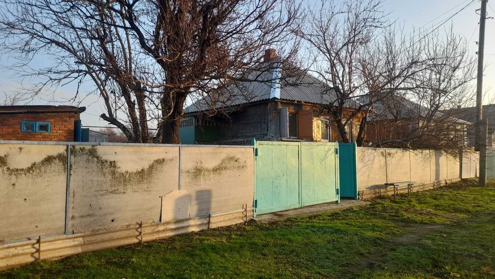 Продам дом с.Петровское Балаклейский район