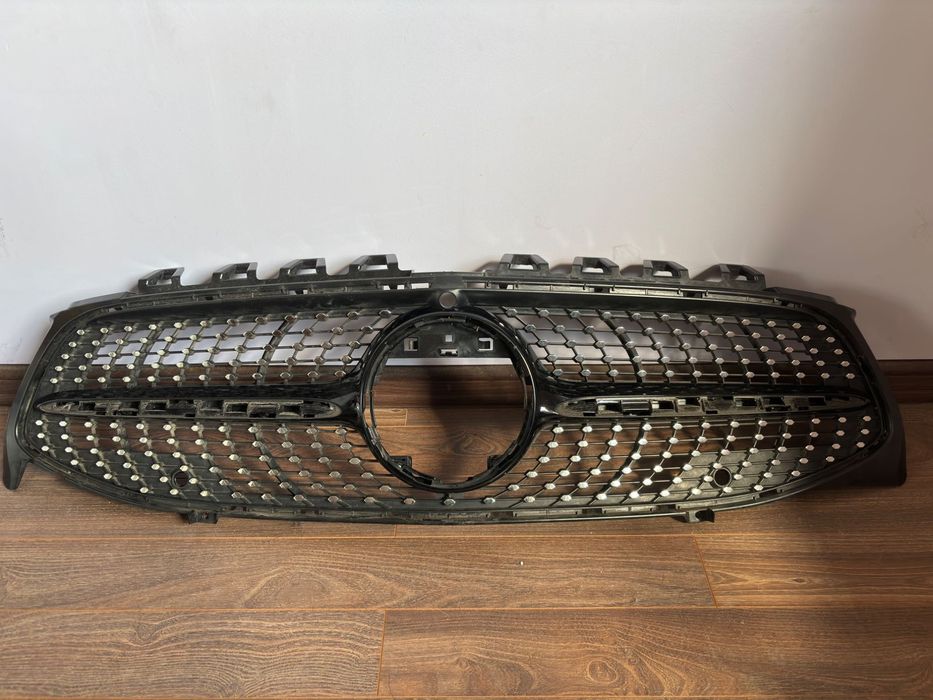 Oryginalny DiamantGrill Mercedes CLA c118
