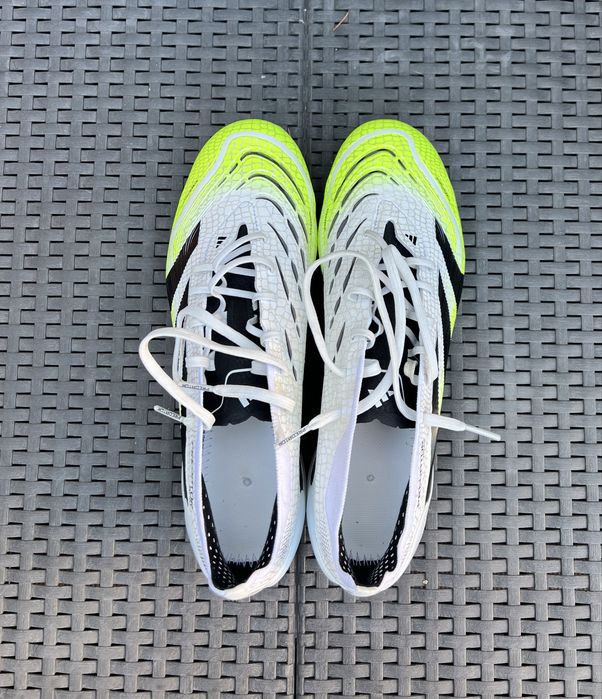 Chuteiras Adidas Predator 42 2/3 1x usadas