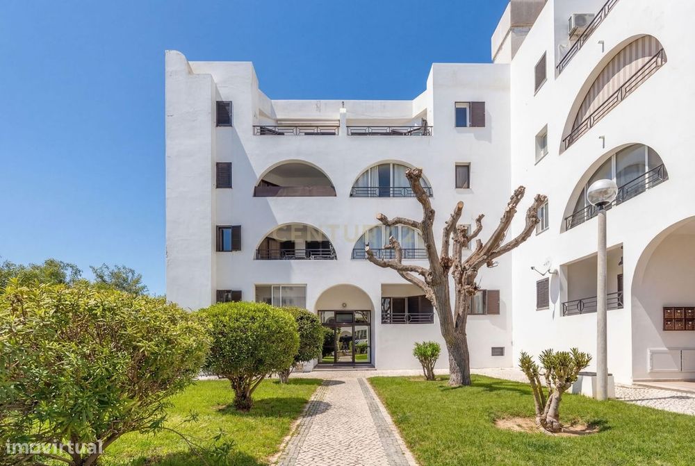 Apartamento T1 a 800m da Praia dos Salgados — Guia, Albufeira