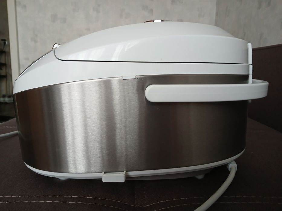 Мультиварка  Philips