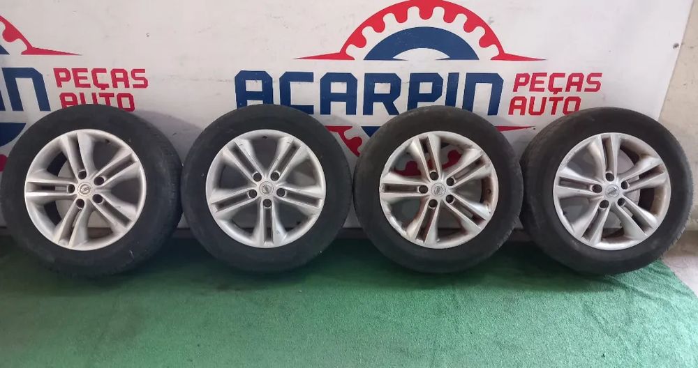Jantes Nissan Qashqai 215/60 R17