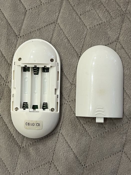 RGB контролер Светкомплект для LED стрічки 12V/24V + пульт керування /  LN-CON-TRF8B (T)-3CH DC 12/24 В
