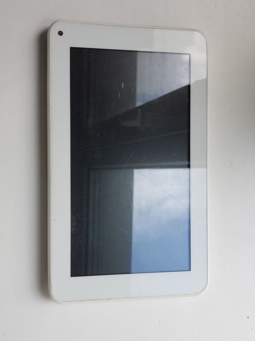 Планшет cortland tab001