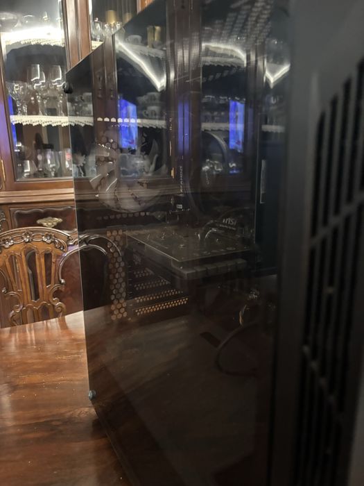 Torre Gaming + Ecrã em Excelente Estado