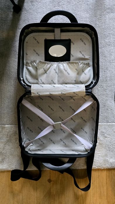 Mini walizka kabinówka kuferek Globe Pack