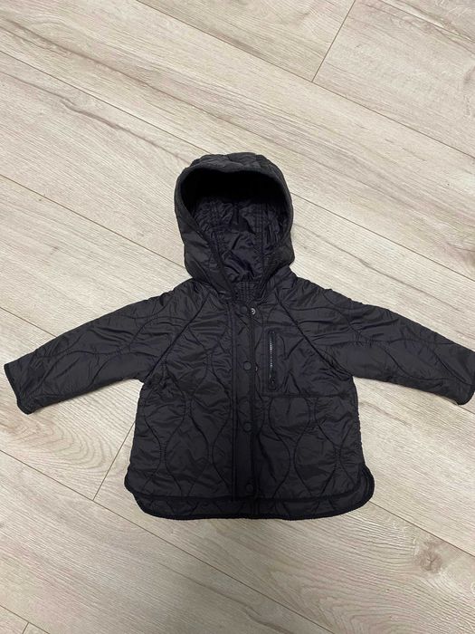 Курточка на девочку Zara, возраст 12-18 месяцев