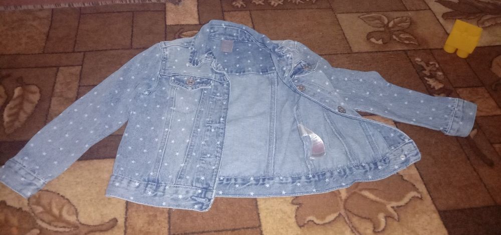 Джинсовая куртка