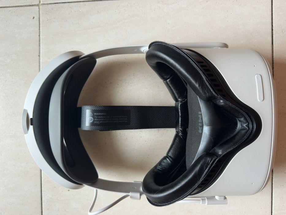 Meta Quest 2 VR Headset 128Gb