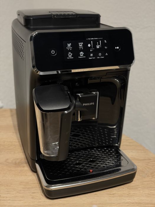 Кавомашина Philips LatteGo 2200