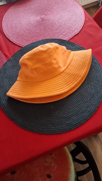 Kapelusz na lato