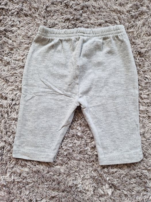 Cienkie spodnie r. 62-68 cm George