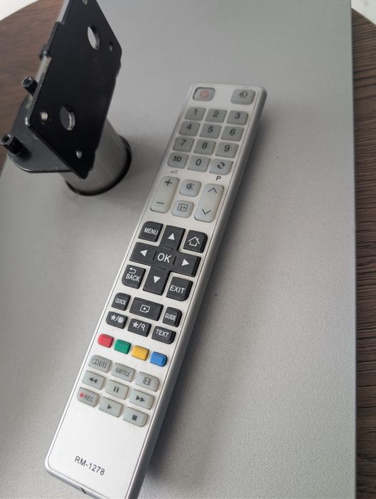 TV Toshiba 40" (Model 40L5435DG) – Sprawny, tanio!