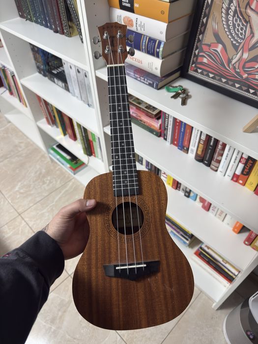 Ukulele arrow uzywane