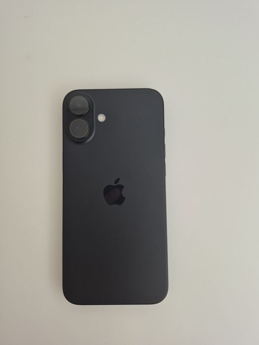 Iphone 16 plus na gwarancji