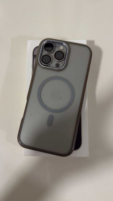 Apple iPhone 16 Pro Max 256GB 92% "cinza" + caixa original, cabo, capa e fatura
