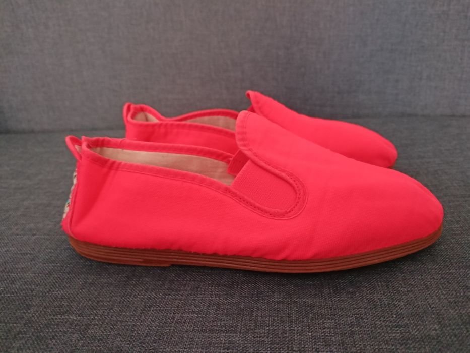 Bardzo wygodne espadryle, trampki, wkładane tenisówki, żarówiaste