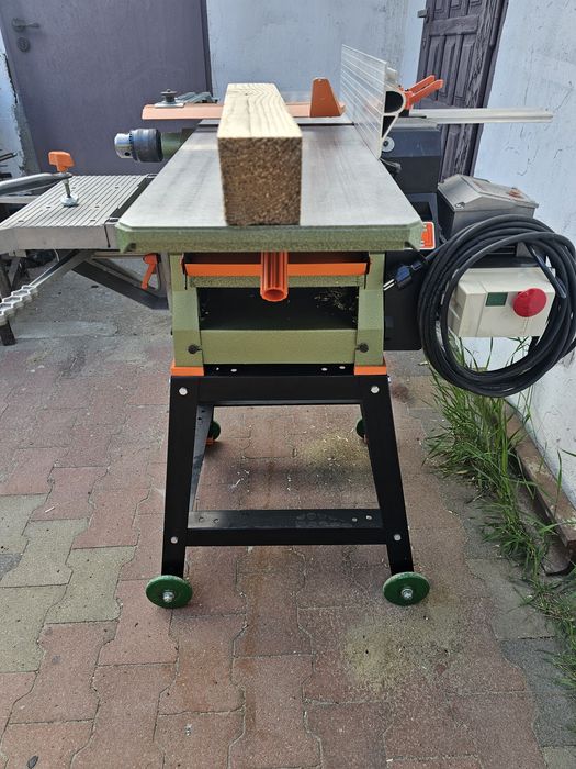 Heblarko grubościówka DeWalt DW 1150
