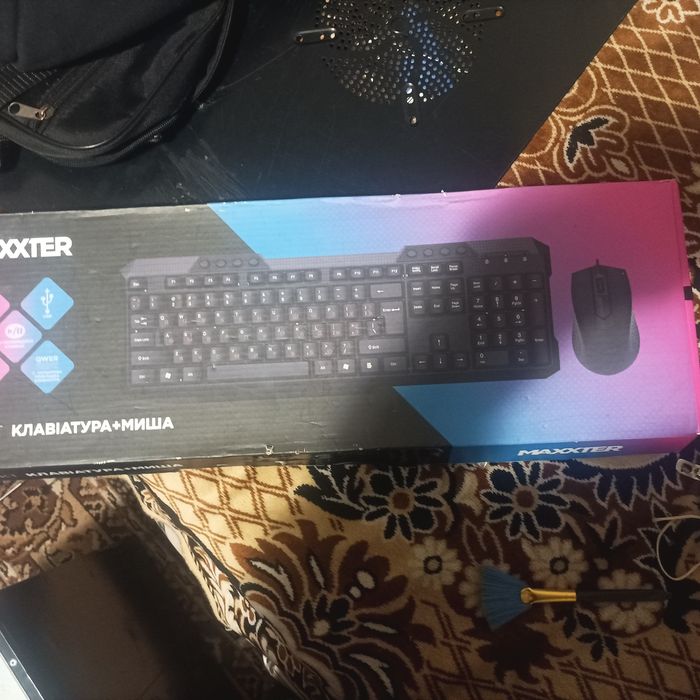 Продам комплект клавиатура Миша