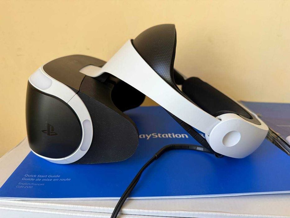 Шлем виртуальной реальности Sony PlayStation 4 VR