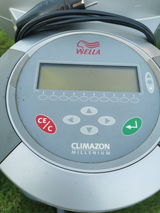 Sprzedam suszarkę do salonu fryzjerskiego