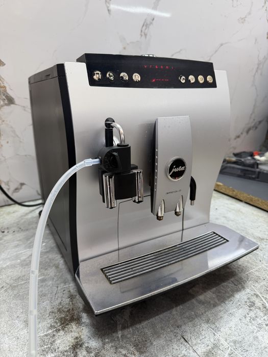 Кавомашина Jura Impressa Z5