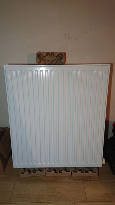 Grzejnik pokojowy 80x90 90x80 nowy