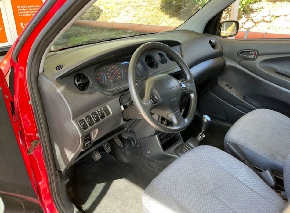 Daihatsu YRV marca Japonesa como Toyota 154.000 Km (Veja a descrição)