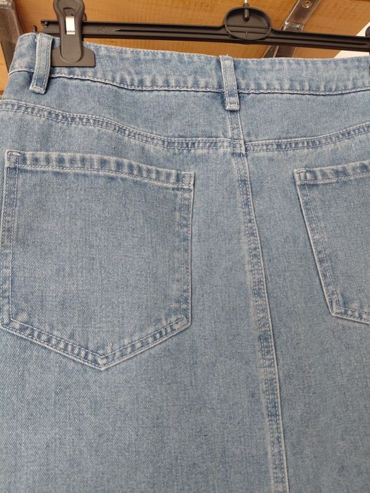 Niebieska jeansowa spódnica maxi Boohoo XL