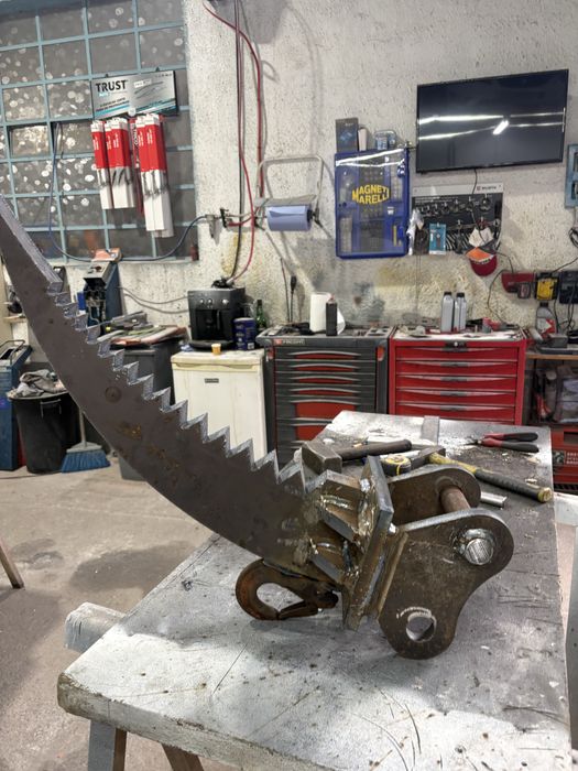 Riper giratoria, ancinho giratoria