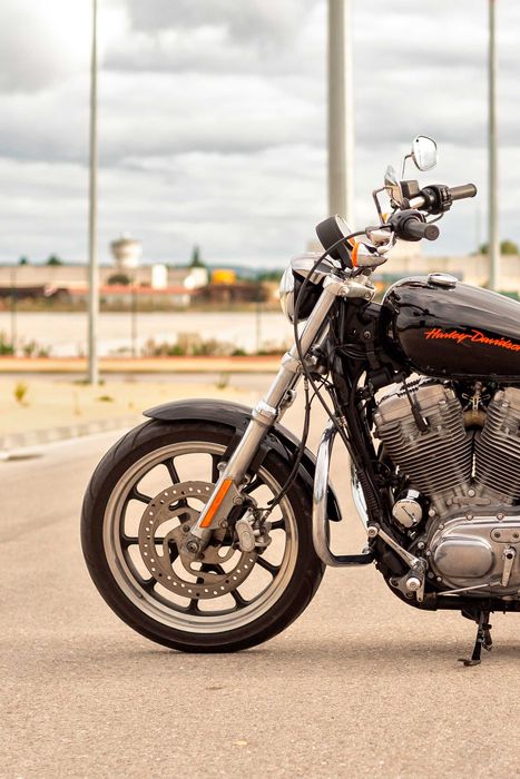 Harley-Davidson XL 883L Superlow com vários extras