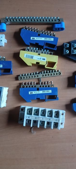 Клемники нові і б/в