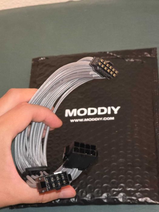 ATX 3.1 PCIe 5.1 H++ 2 x 8 Pin EPS to 12V-2X6 16 Pin Adapter Cable