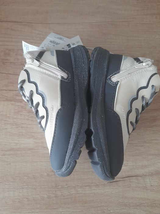 Кросівки Zara нові