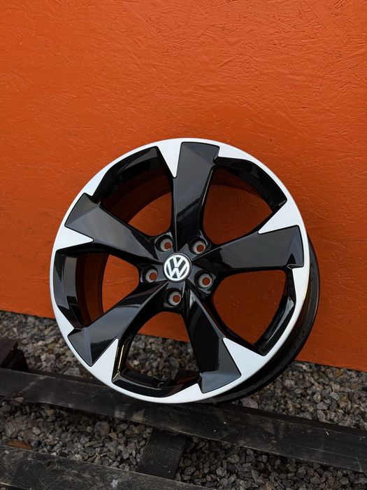 Диски Ваг R18 5.112 ET46 цо 57.1 гольф gta Rline сеат шкода а5 а7